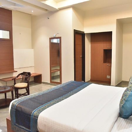Hotel Rk Grand 바라나시 외부 사진