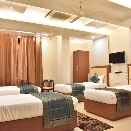 Hotel Rk Grand 바라나시 외부 사진
