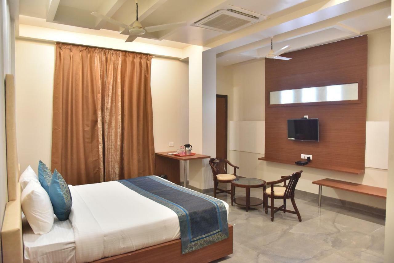 Hotel Rk Grand 바라나시 외부 사진